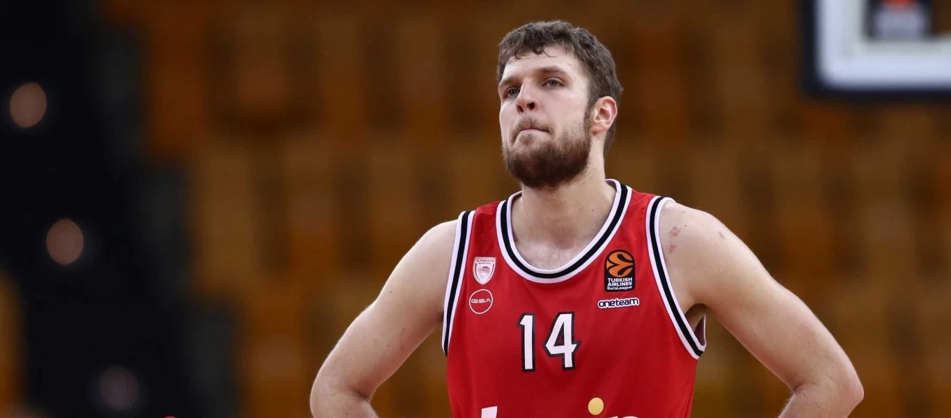 Ολυμπιακός: Δεν προπονήθηκε ο Σ.Βεζένκοφ - Αμφίβολος ενόψει Παναθηναϊκού